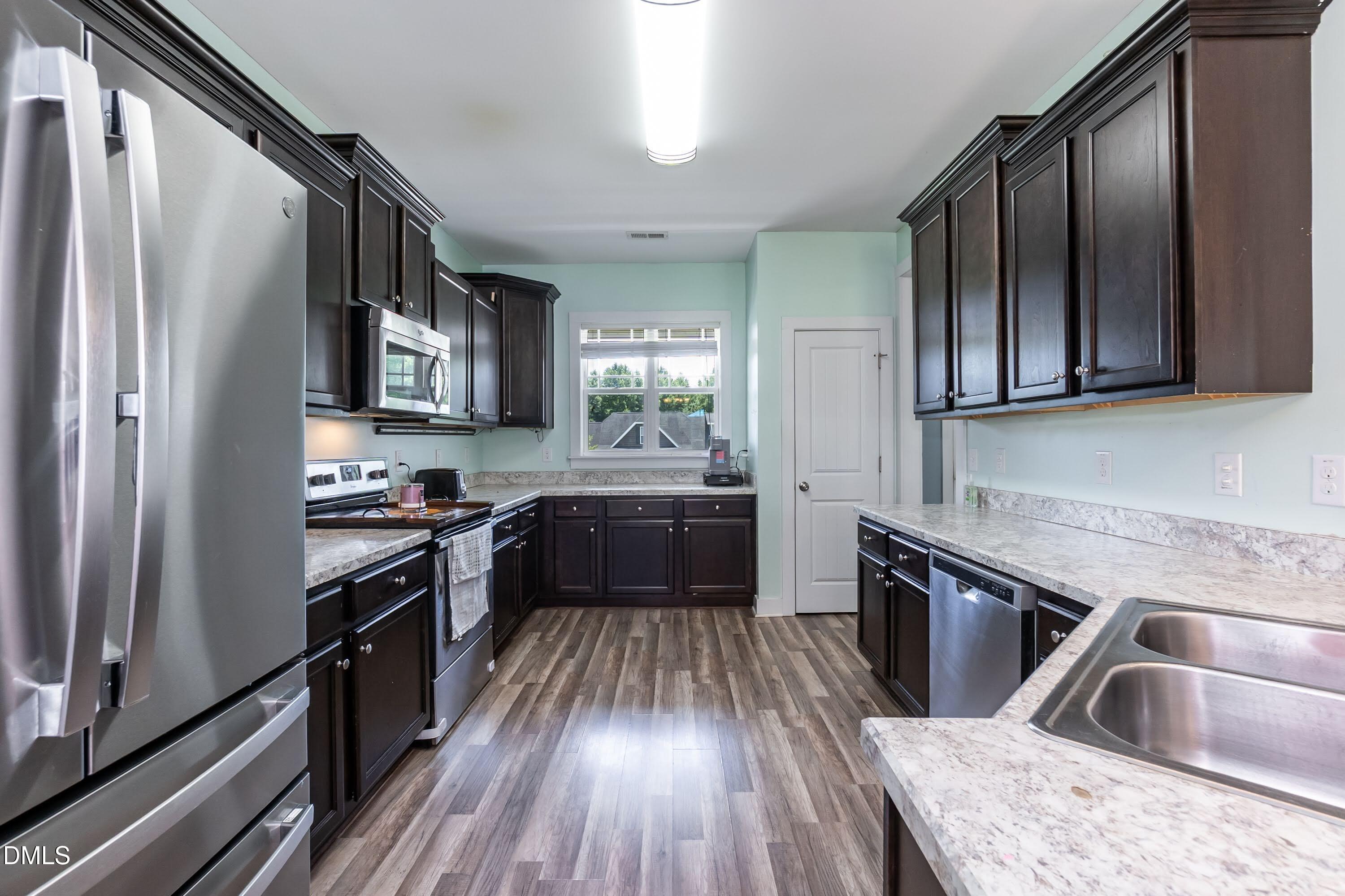 53 Red Wood Road Zebulon, NC 27597 - Photo 11 of 30