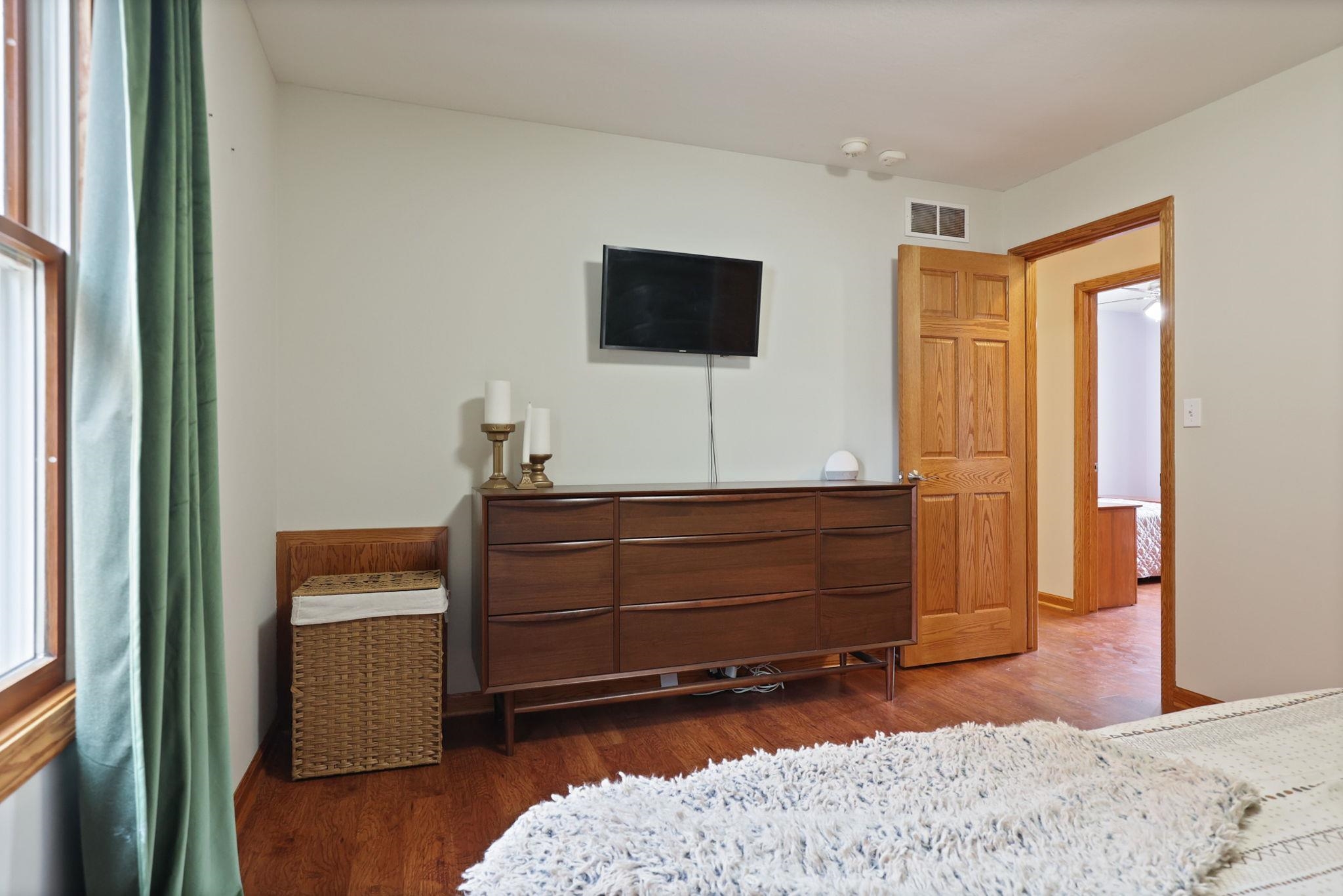 7984 North Williams Road St. Johns, MI 48879 - Photo 19 of 51 50192276-a14c7e9d-e4f0-451d-845c-d3d295c4b77f.JPG
