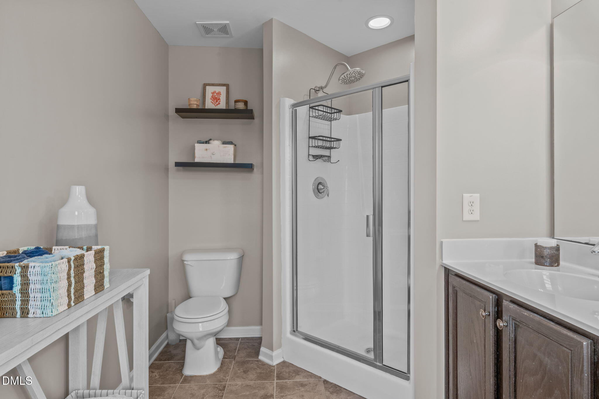 917 Ambergate Station Apex, NC 27502 - Photo 20 of 46 A-18