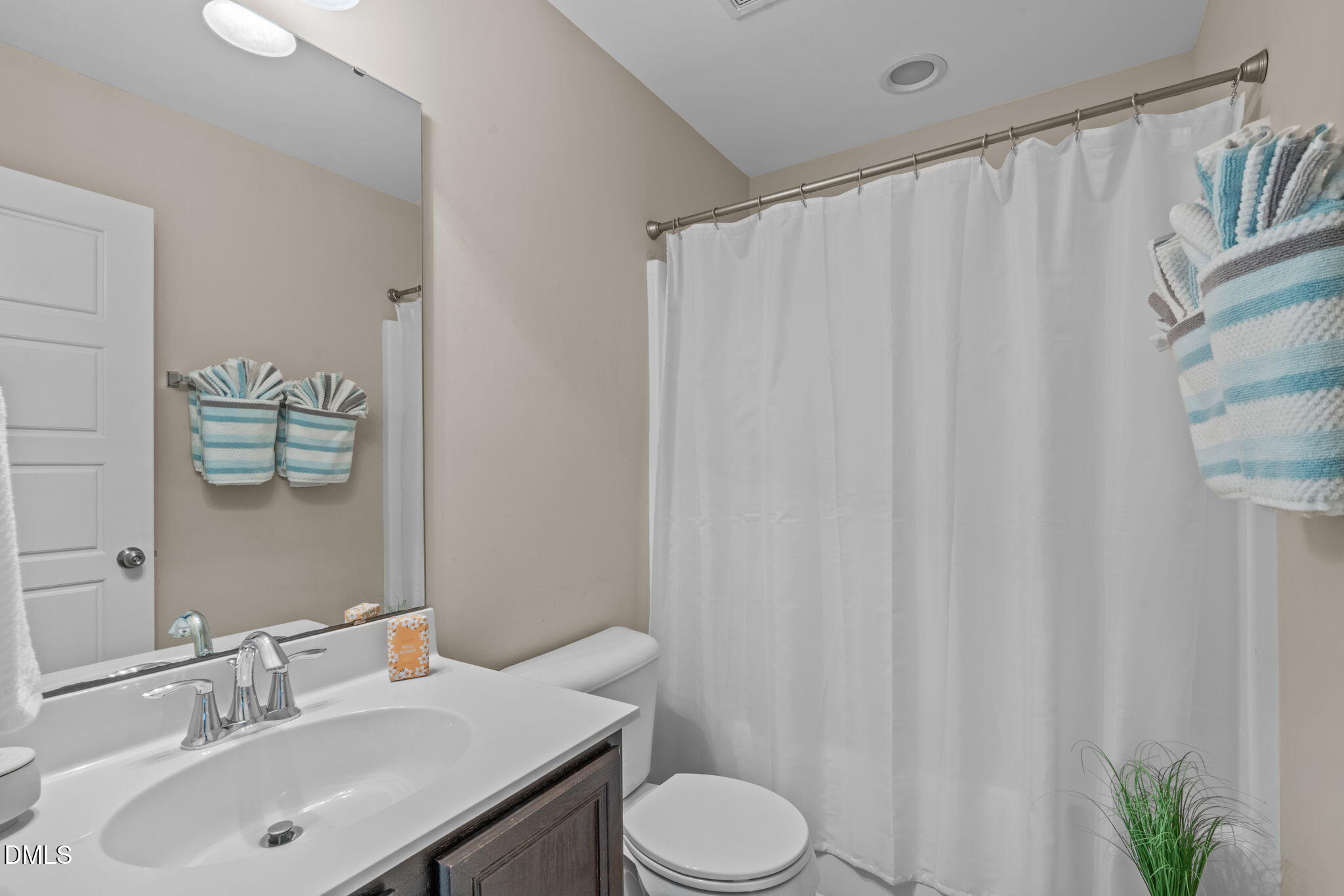 917 Ambergate Station Apex, NC 27502 - Photo 24 of 46 A-22
