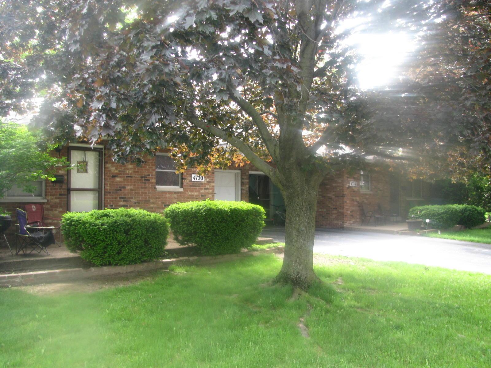 4718 Esterbrook Road Columbus, OH 43229 - Photo 2 of 2