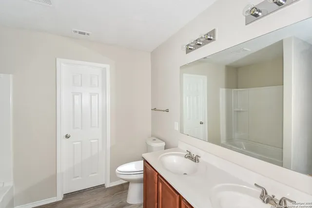 $1,860 | 10834 Rosin Jaw Trail, San Antonio, TX 78245