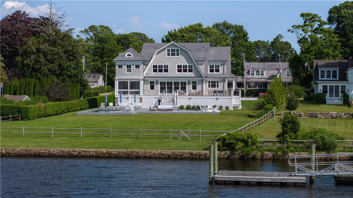 39 Avondale Road Westerly, RI 02891 - Photo 32 of 36