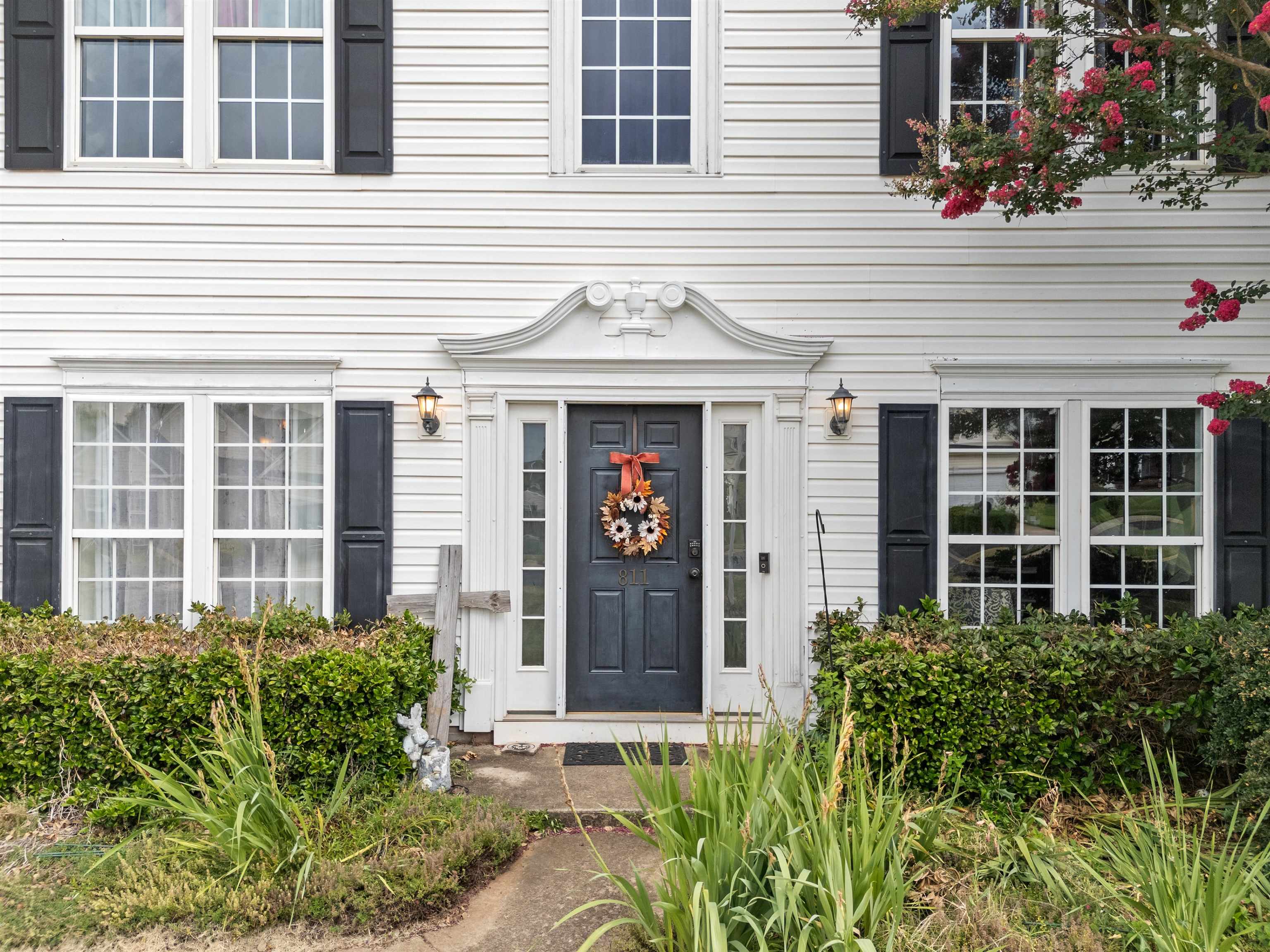 811 Yates Court Boiling Springs, SC 29316 - Photo 3 of 33