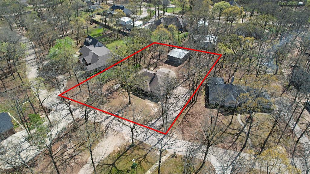225 Red Oak Lane Powderly, TX 75473 - Photo 2 of 40 Property lines are approximate and should be independently verified by buyer.