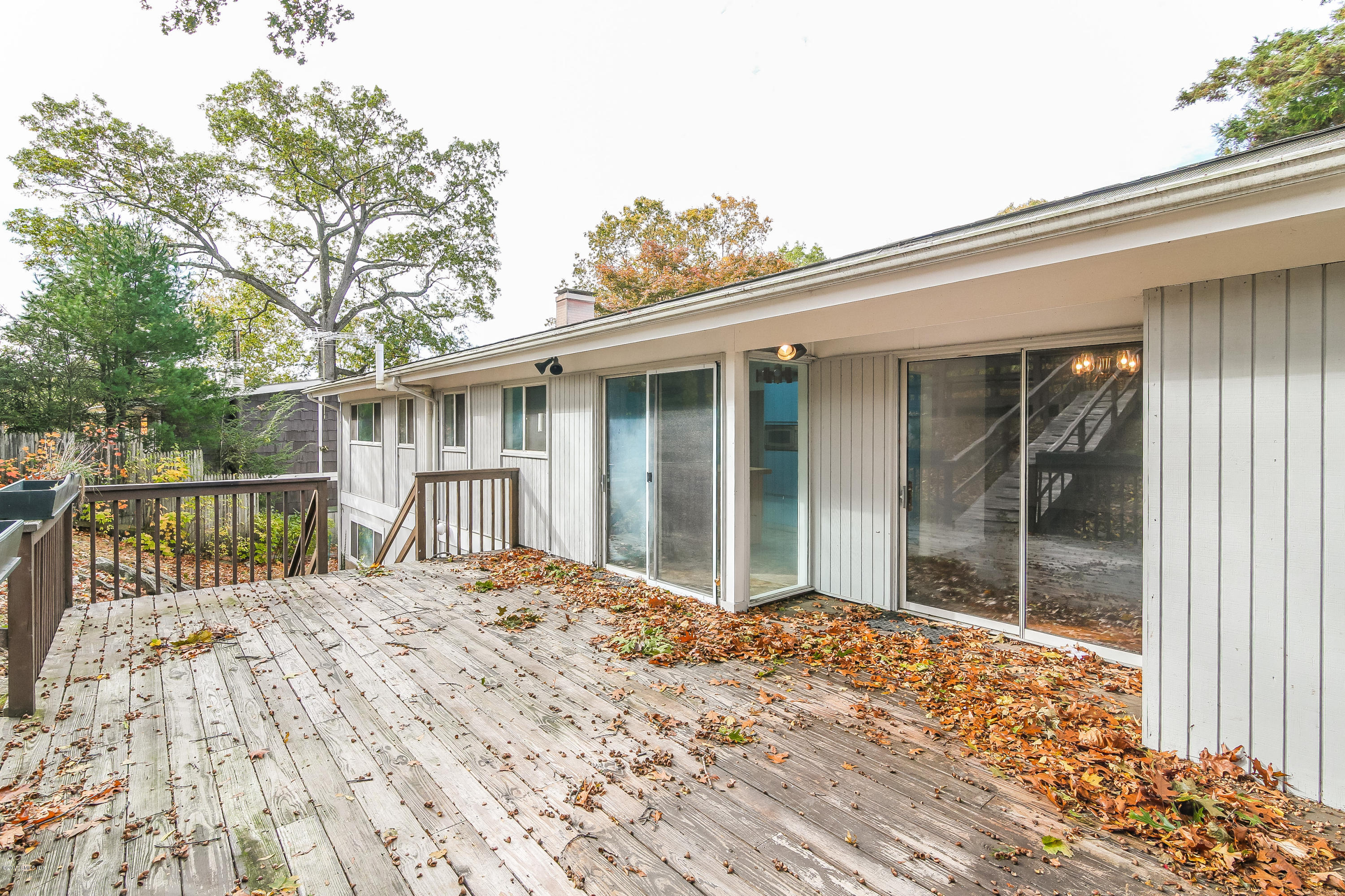 46 Crawford Terrace Riverside, CT 06878 - Photo 14 of 17
