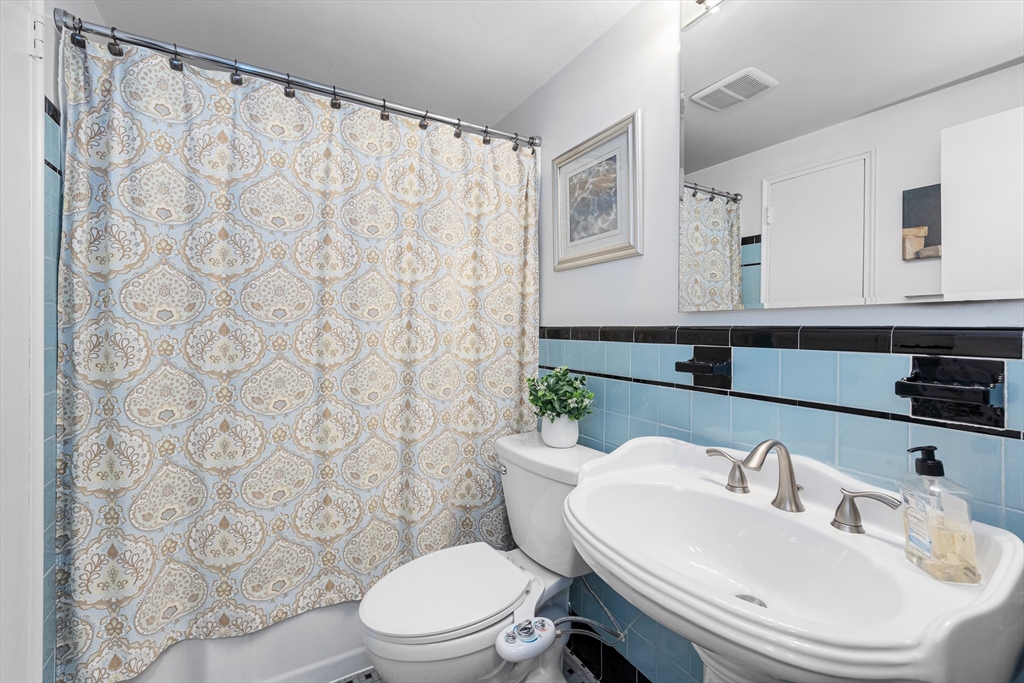 19 Ernest Road Arlington, MA 02474 - Photo 21 of 42 Gallery Image 21