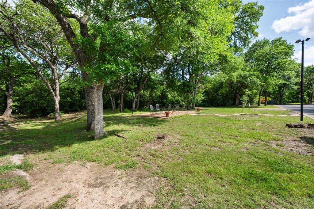 1229 Roaring Springs Road Fort Worth, TX 76114 - Photo 29 of 36