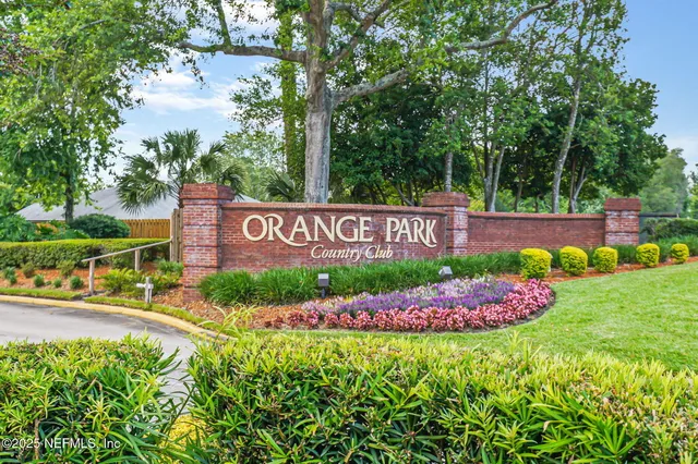 $630,000 | 526 Oakmont Drive, Orange Park, FL 32073
