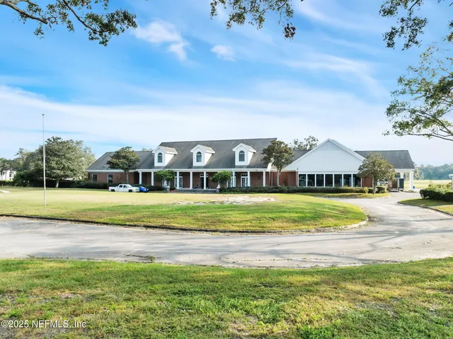 $630,000 | 526 Oakmont Drive, Orange Park, FL 32073