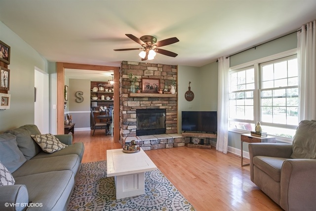 7219 Lone Oak Road Spring Grove, IL 60081 - Photo 5 of 15