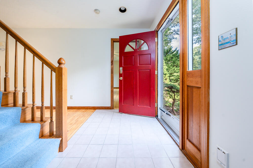 34 Ridgewood Road Orleans, MA 02653 - Photo 11 of 41 entry