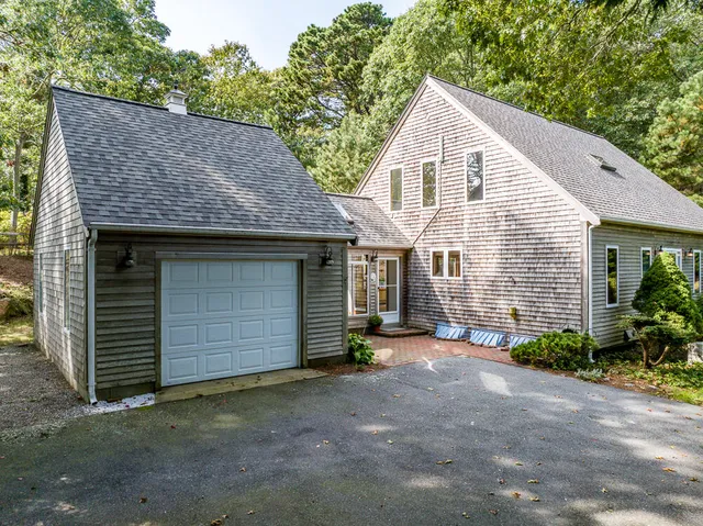 $1,050,000 | 34 Ridgewood Road, Orleans, MA 02653