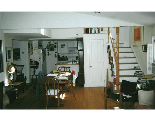 10 White Pond Road South Kingstown, RI 02879 - Photo 13 of 16 Dining Area.