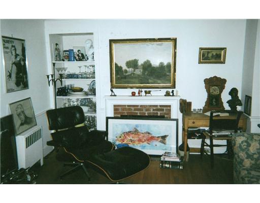 10 White Pond Road South Kingstown, RI 02879 - Photo 10 of 16 Living Room.