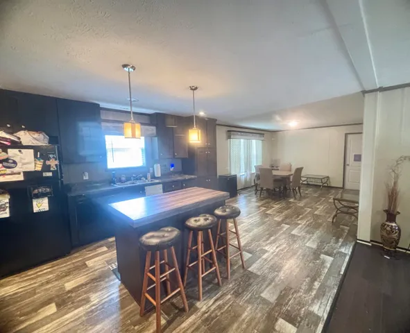 $99,900 | 7061 West Bickett Boulevard, Lansing, MI 48911