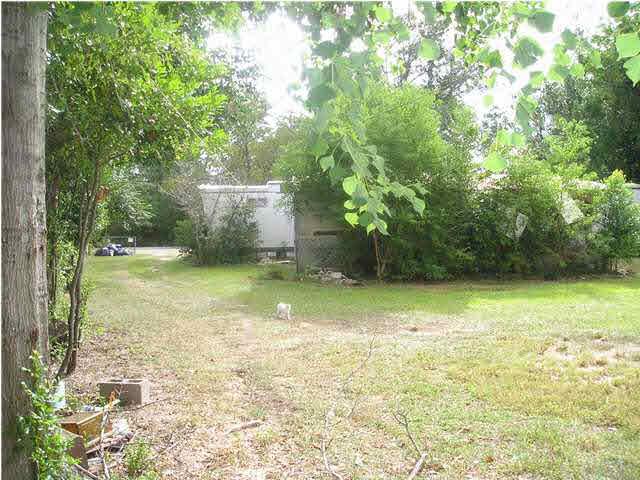 152-156 Ricky Street Flomaton, AL 36441 - Photo 5 of 9