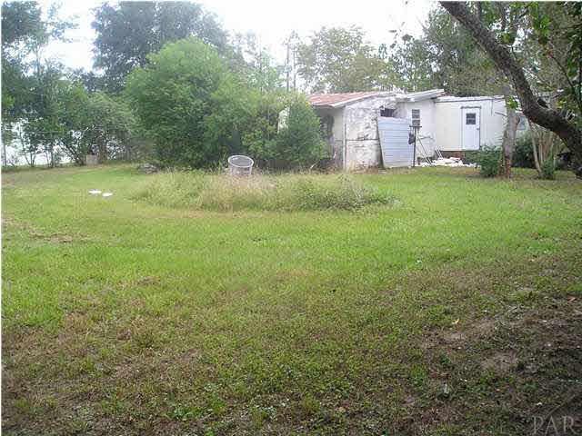 152-156 Ricky Street Flomaton, AL 36441 - Photo 7 of 9