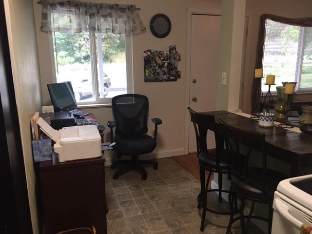 6743 Old Stage Road Medford, OR 97502 - Photo 11 of 23 IMG_4059