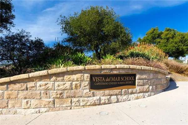 $1,925,000 | 28 Via Armilla, San Clemente, CA 92673