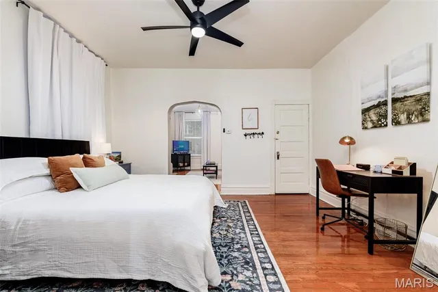 $320,000 | 4271 Botanical Avenue, St. Louis, MO 63110