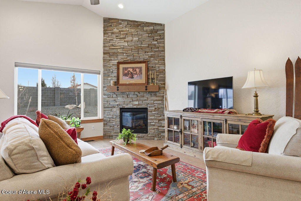 13484 North International Street Rathdrum, ID 83858 - Photo 14 of 26 DSC03572