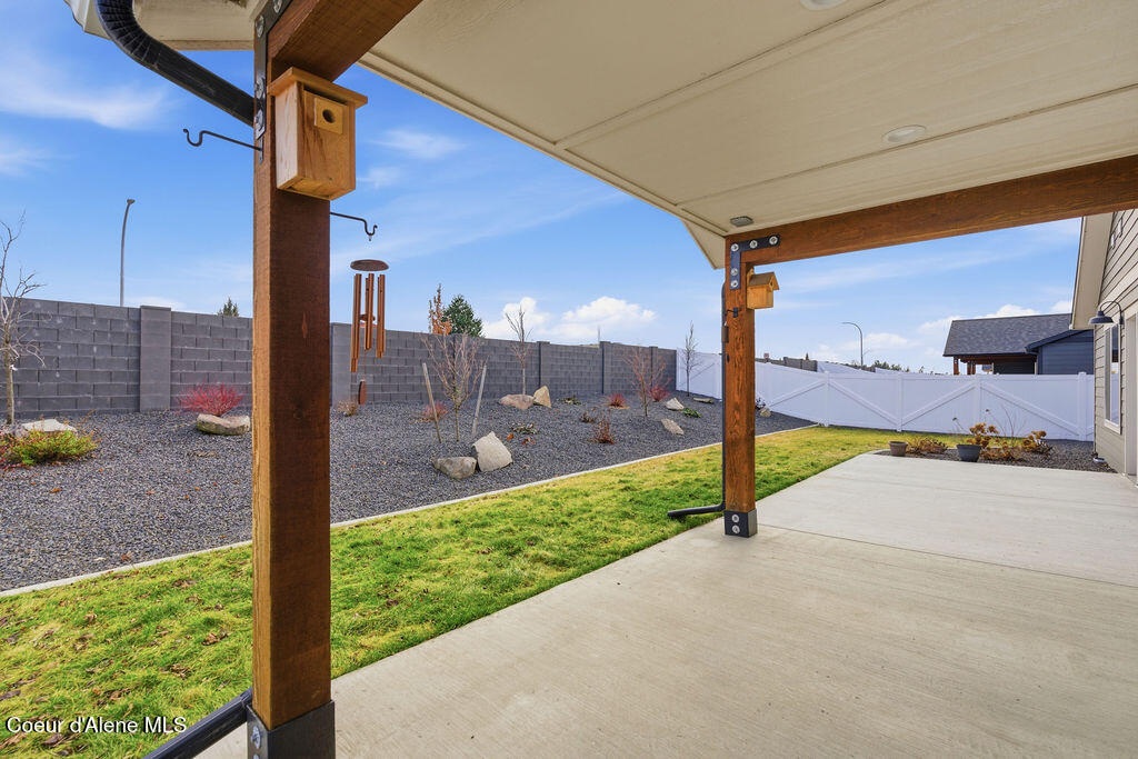 13484 North International Street Rathdrum, ID 83858 - Photo 17 of 26 DSC03611