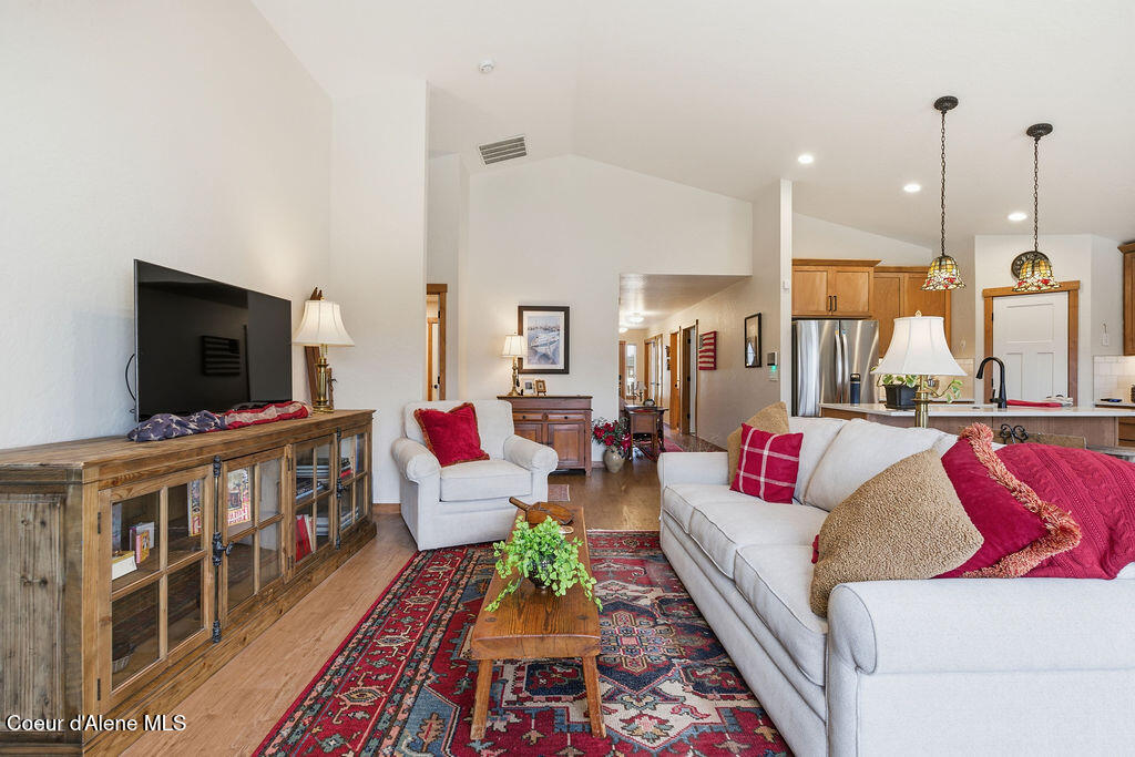 13484 North International Street Rathdrum, ID 83858 - Photo 4 of 26 DSC03581