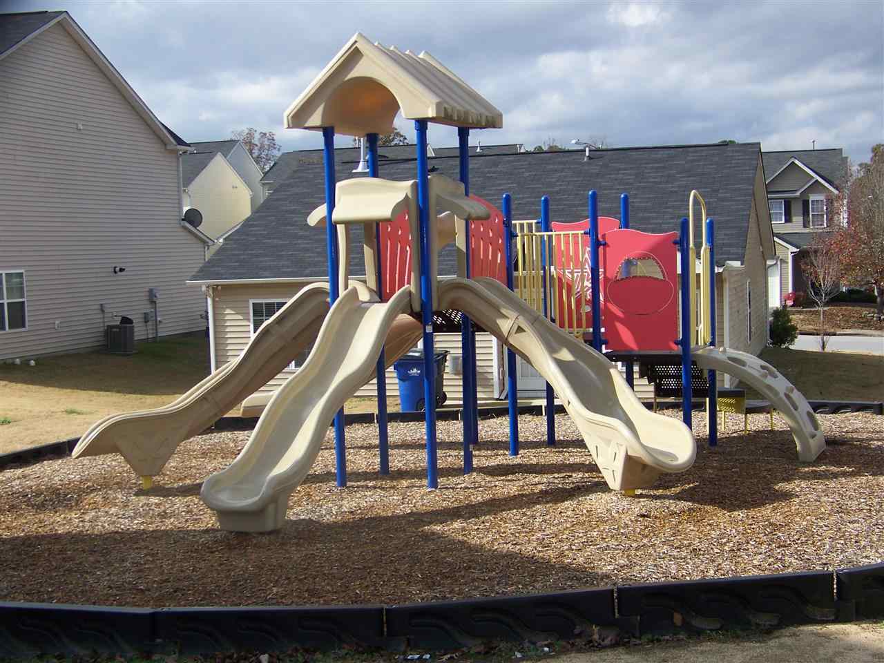 5301 Stowecroft Lane Raleigh, NC 27616 - Photo 23 of 25