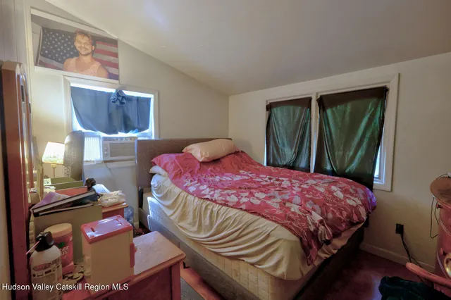 $549,900 | 660 Oak Hill Road, Hudson, NY 12534