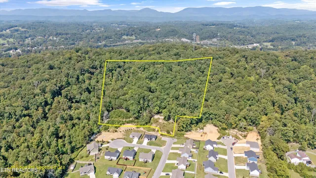 $153,000 | 211 Jason Hovater Way, Clinton, TN 37716