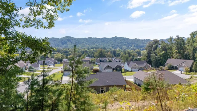 $153,000 | 211 Jason Hovater Way, Clinton, TN 37716