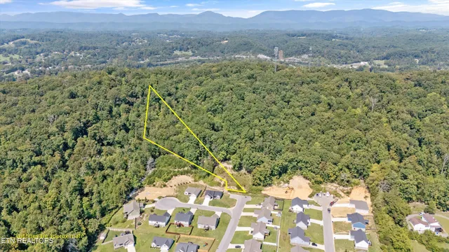 $153,000 | 211 Jason Hovater Way, Clinton, TN 37716