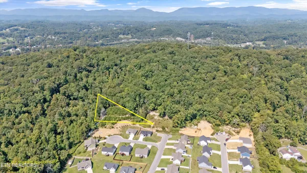 $153,000 | 211 Jason Hovater Way, Clinton, TN 37716