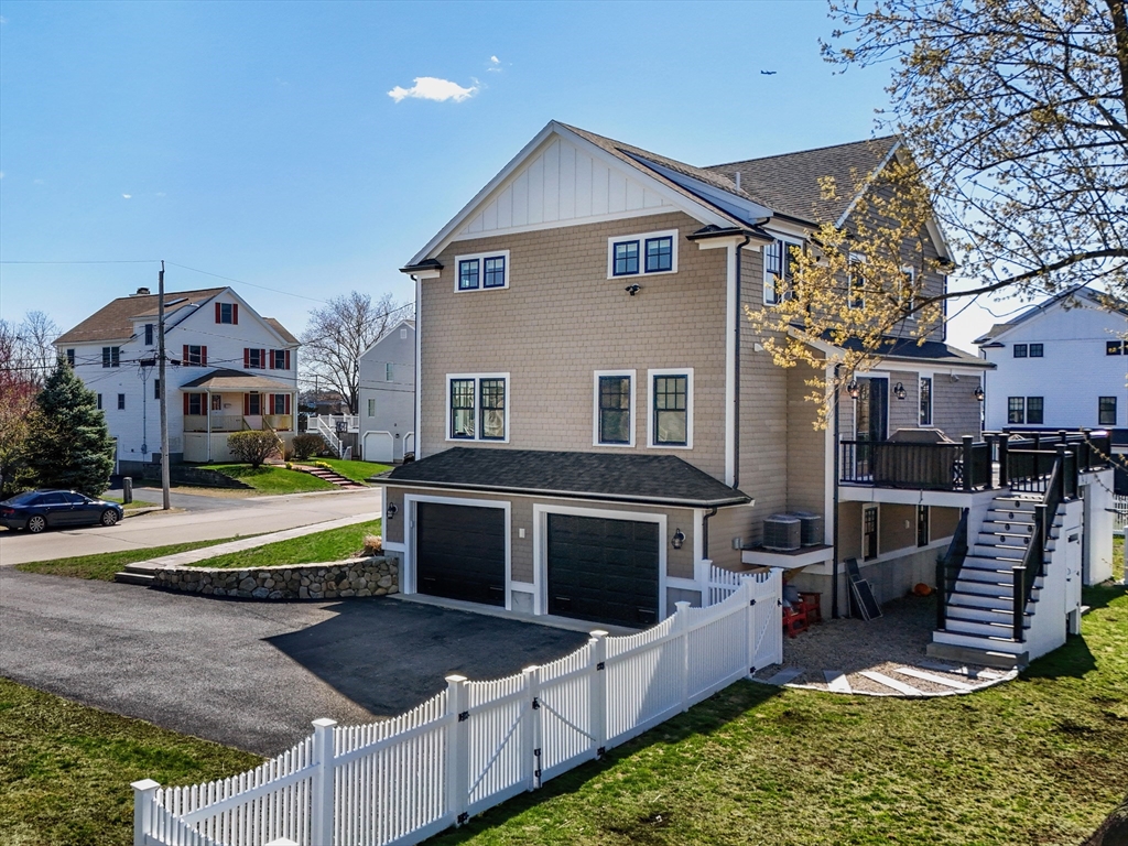 7 Vernon Avenue Hull, MA 02045 - Photo 32 of 40