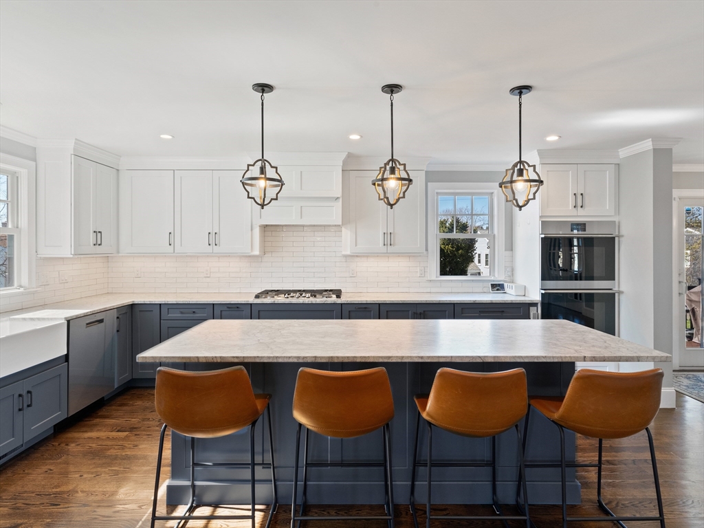 7 Vernon Avenue Hull, MA 02045 - Photo 9 of 40