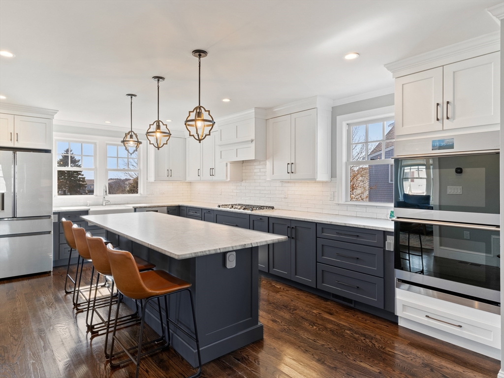 7 Vernon Avenue Hull, MA 02045 - Photo 10 of 40