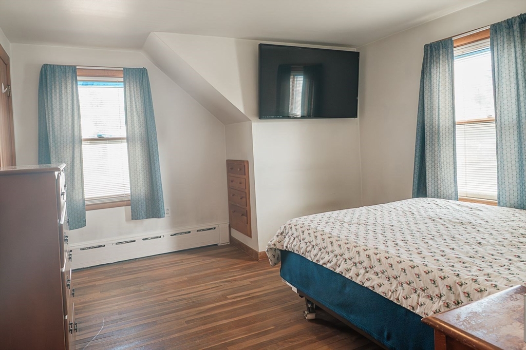 7 Park Street Hamilton, MA 01982 - Photo 22 of 36