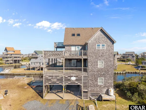 $825,000 | 39189 North Albacore Lane, Avon, NC 27915