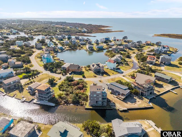 $825,000 | 39189 North Albacore Lane, Avon, NC 27915