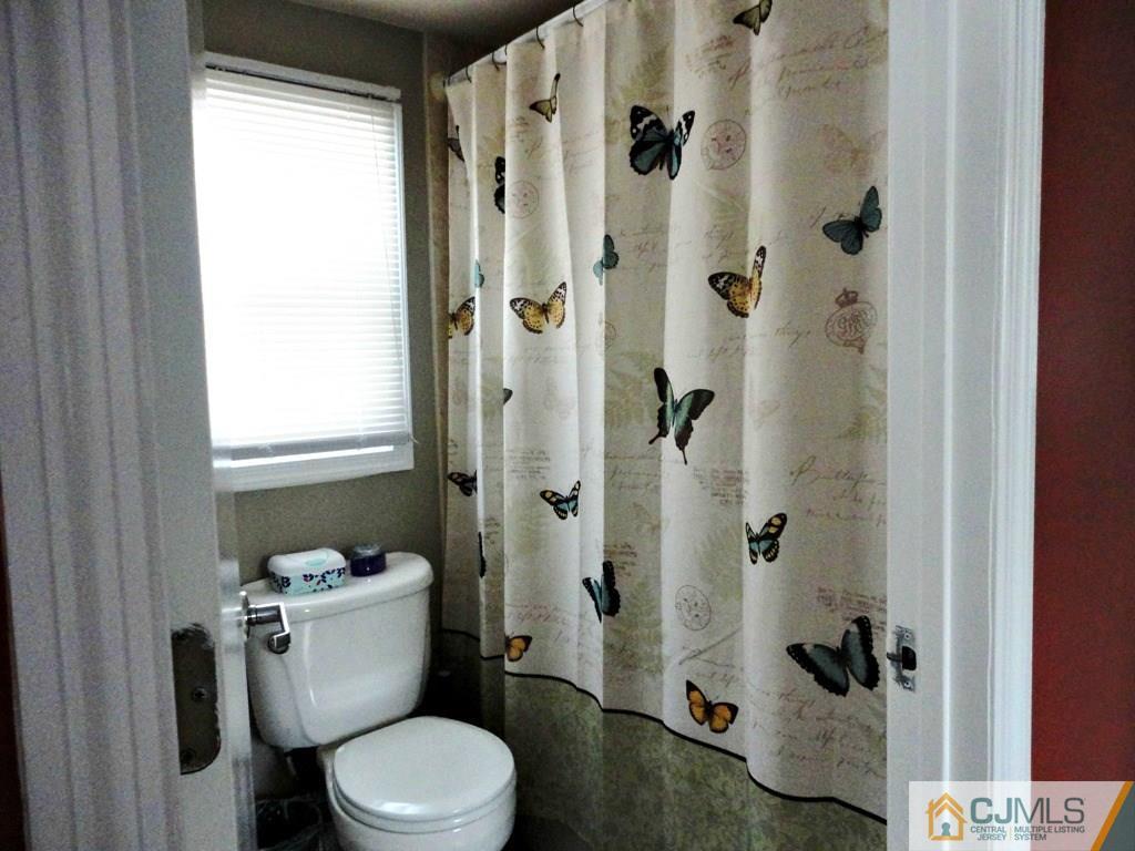 88 Old Matawan Road Old Bridge, NJ 08857 - Photo 14 of 25 Gallery Image 14