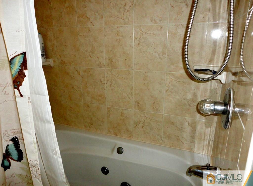 88 Old Matawan Road Old Bridge, NJ 08857 - Photo 15 of 25 Gallery Image 15