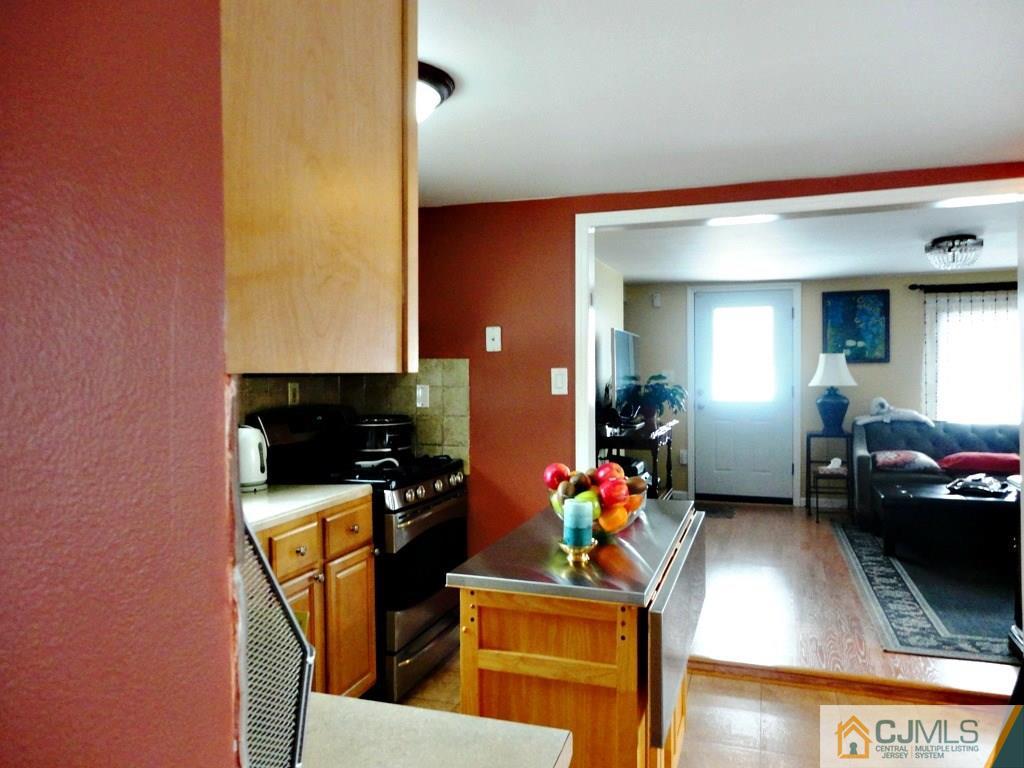 88 Old Matawan Road Old Bridge, NJ 08857 - Photo 8 of 25 Gallery Image 8