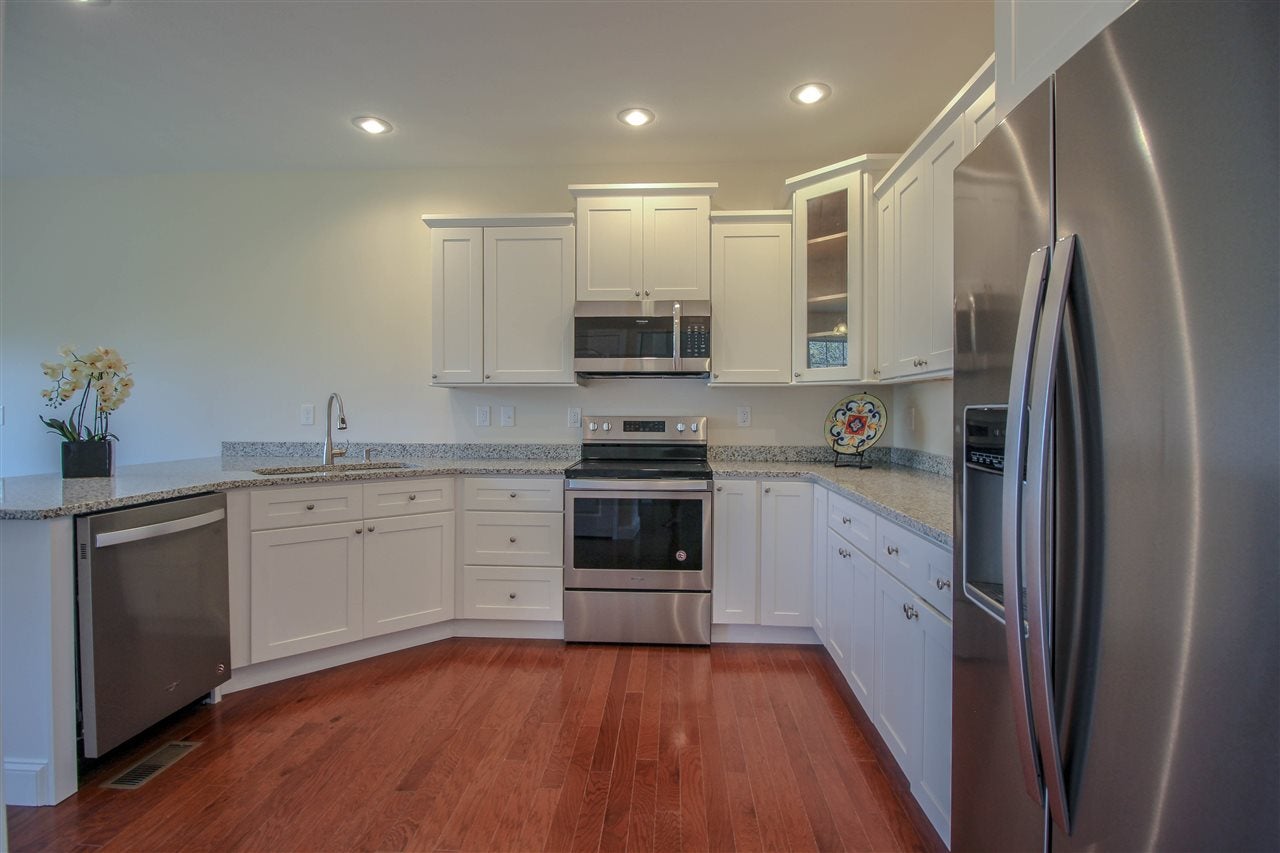 1285 Rock Camp Road Milton, WV 25541 - Photo 13 of 30 Gallery Image 13