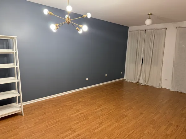 $2,500 | 2965 Stockton Court, Unit 2965, Naperville, IL 60564