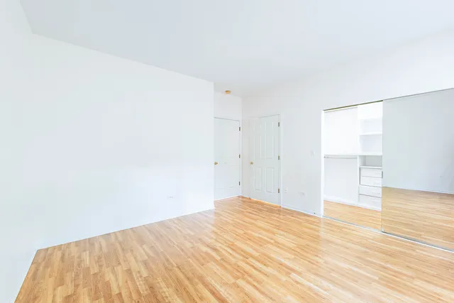 $2,500 | 2965 Stockton Court, Unit 2965, Naperville, IL 60564