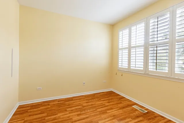 $2,500 | 2965 Stockton Court, Unit 2965, Naperville, IL 60564