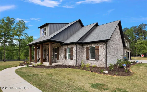 $730,000 | 118 Cedar Ridge Drive, Canton, MS 39046