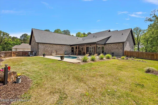 $730,000 | 118 Cedar Ridge Drive, Canton, MS 39046