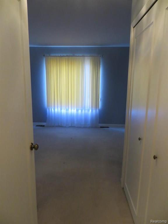 708 South Milford Road, Unit 2 Milford, MI 48381 - Photo 14 of 18